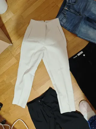 Lote de 4 pantalones