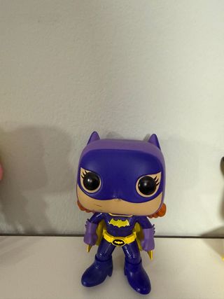 Funko Pop Batgirl sin caja