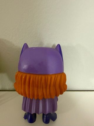 Funko Pop Batgirl sin caja