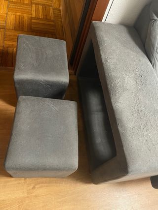 Sofá chaise longue gris 3 plazas + 2 pufs