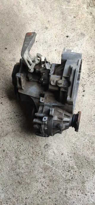 Caja de cambios Seat Ibiza 6L