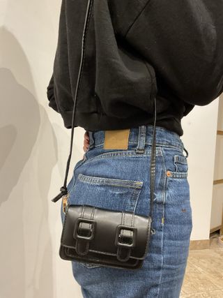 Bolso negro pequeño