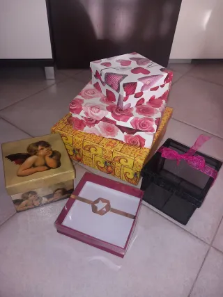 Set 6 scatole regalo decorazioni