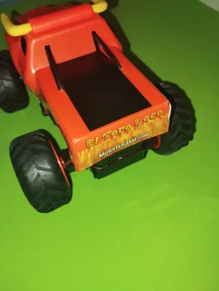 Monster Jam Toro Loco teledirigido