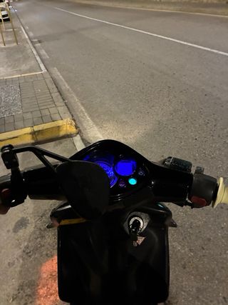 Moto Jog RR Negra