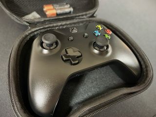 Mando Xbox Negro + extras