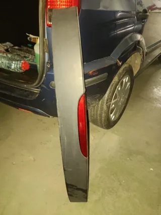 Tercera luz freno LED alerón Renault Clio