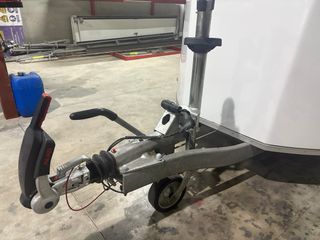 Remolque Cuni Fibra Cerrado