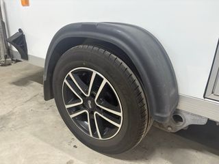 Remolque Cuni Fibra Cerrado