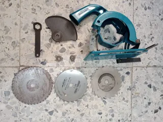 Sierra circular Black & Decker para taladro