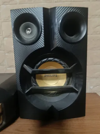 Sistema audio Philips Nero/Oro