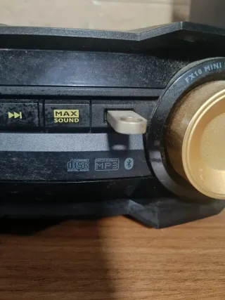 Sistema audio Philips Nero/Oro