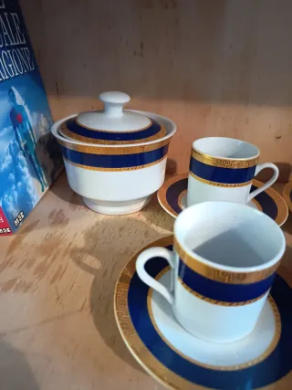 Servizio Tazze Caffè con Piattini Blu Oro