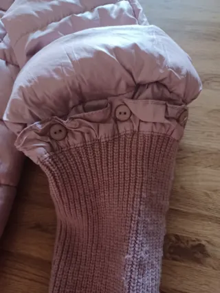 Giubbotto rosa imbottito con maniche che si posson