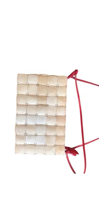 Bolso estampado flores efecto madera