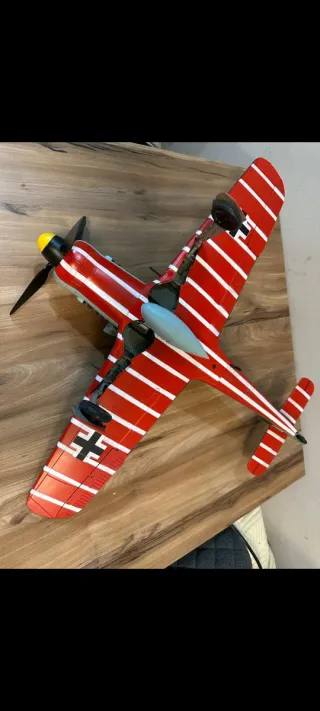 Avión Caza Alemán 1/18 21st Century Toys