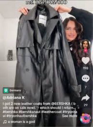 Abrigo gabardina largo Bershka negro