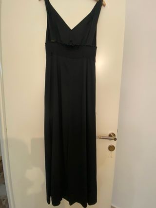 Abiti lunghi e giacca  nera eleganti da donna