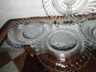 Platos de cristal vintage Kig Indonesia