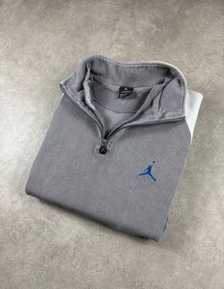 Maglia Jordan Vintage anni 90 Grigio Bianco.