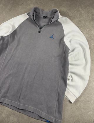 Maglia Jordan Vintage anni 90 Grigio Bianco.