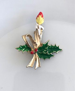 vintage Christmas brooch