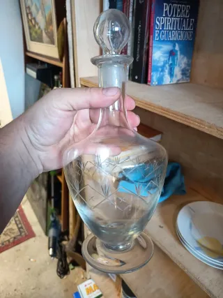 Caraffa in vetro decorata