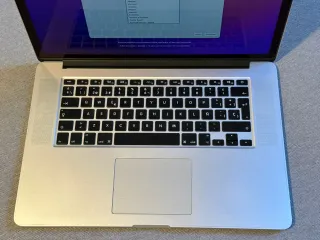 MacBook Pro 15 2015 con cargador original