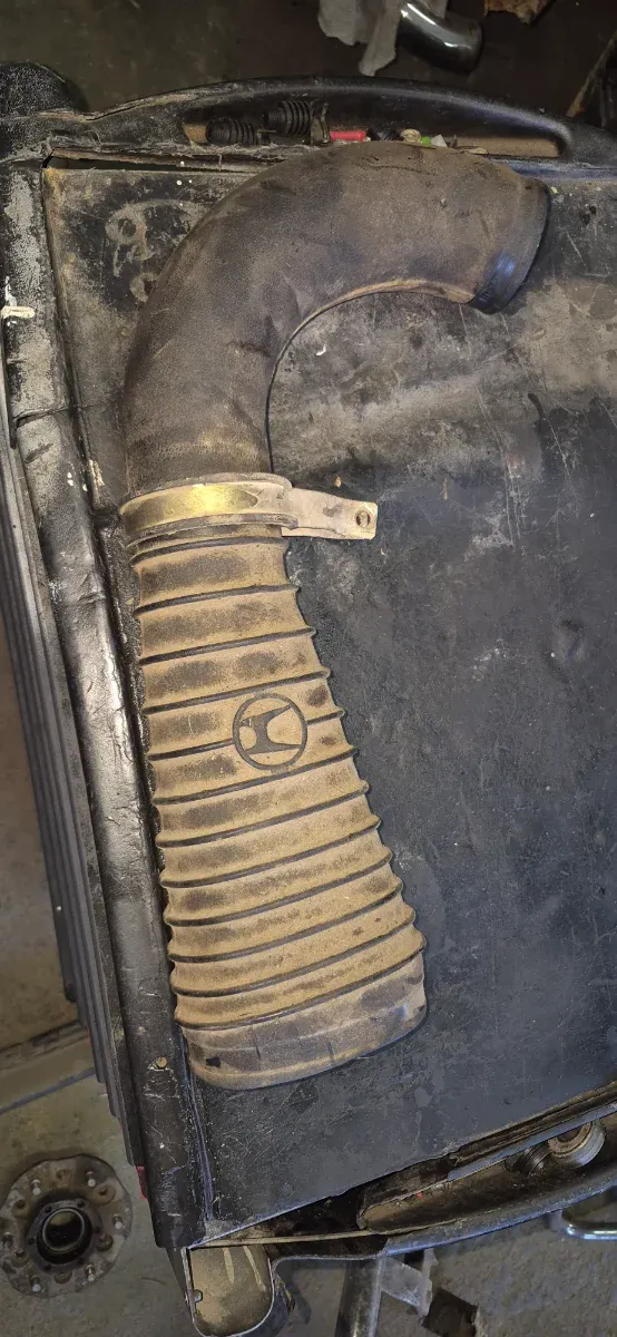 Tubo de aire Nissan Patrol A428td