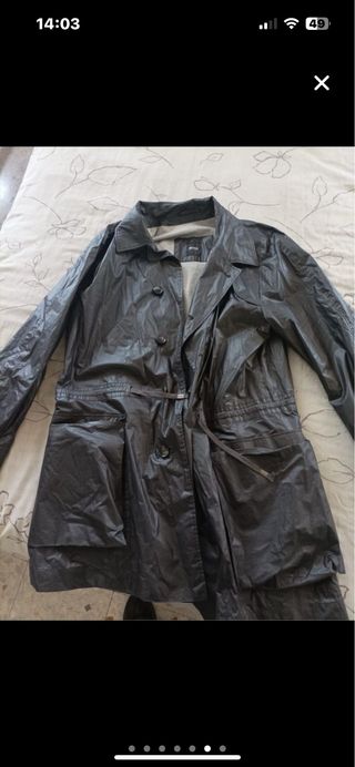 Chaquetón impermeable Boss negro