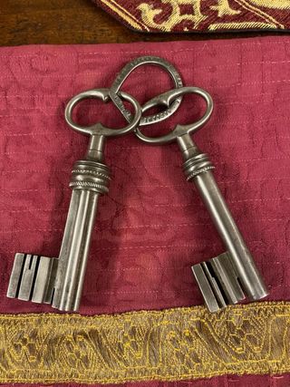 Coppia chiavi antiche da cassaforte x Javi