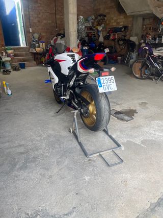 Moto Deportiva Honda CBR 1000RR