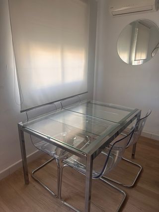 Mesa y sillas Ikea metal y cristal
