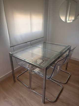 Mesa y sillas Ikea metal y cristal