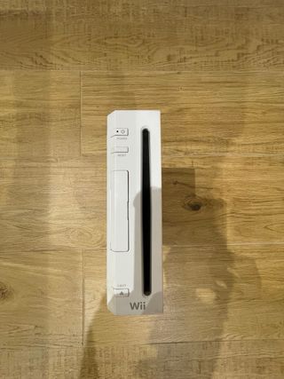 Consola Wii con accessori e 4 giochi
