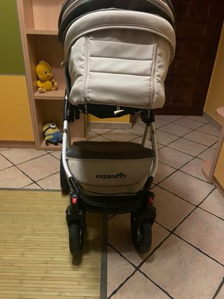 Carro de bebé expandible