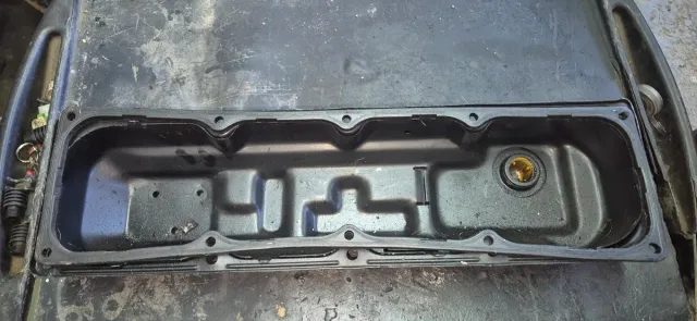 Tapa de válvulas Nissan TD27 100cv