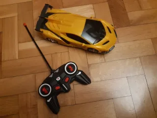 Coche transformers teledirigido