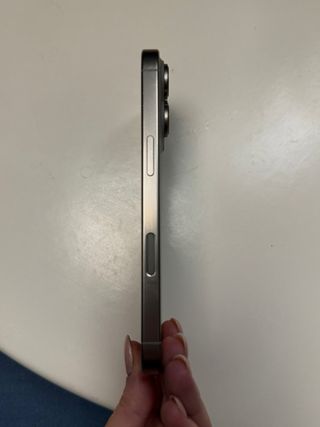 iPhone 16 Pro 256GB Space Gray