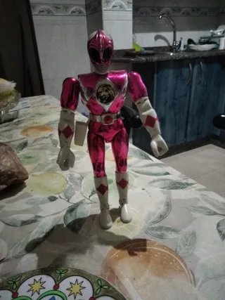 Muñeco Power Ranger Rosa