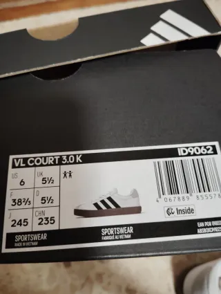 Zapatillas Adidas sin estrenar