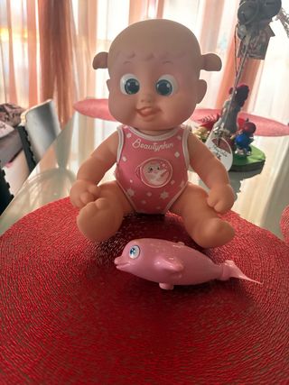Bebé Nadador con Delfín Juguete