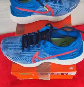 Nike Invincible Run FK 2