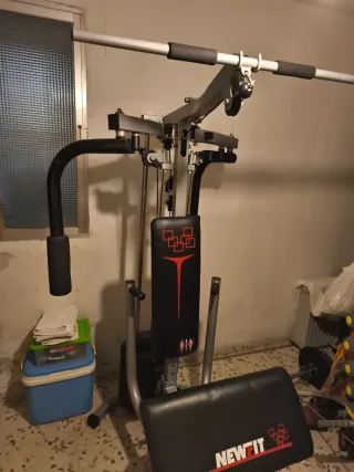 Máquina de ejercicios multifuncional