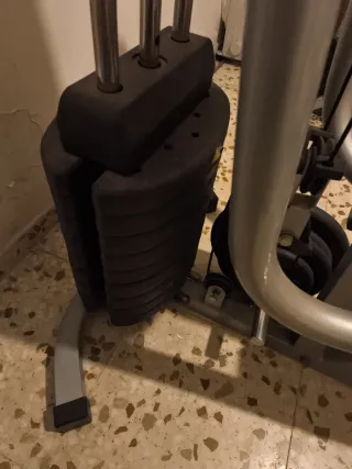 Máquina de ejercicios multifuncional