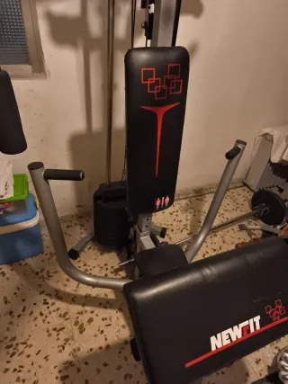 Máquina de ejercicios multifuncional