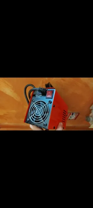 Soldadora portátil Inverter MMA-250A digital NUEVA