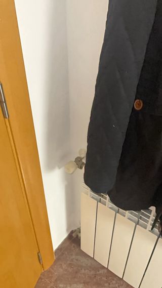 Chaqueta negra con forro de leopardo T L