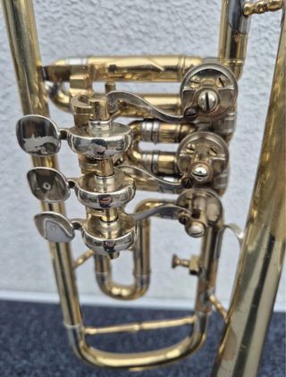 Trompeta Sib Miraphone Cilindros