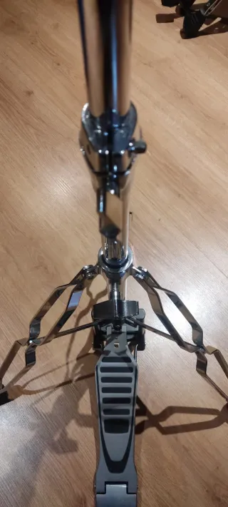 Pie de Hi-Hat para Batería